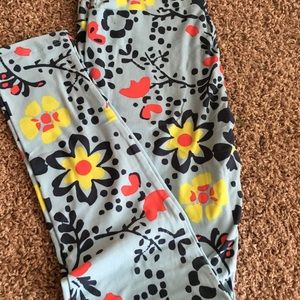 LulaRoe Leggings OS